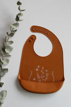 Afbeelding in Gallery-weergave laden, Slab rubber bruin