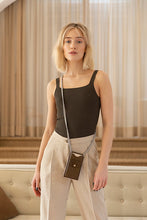 Afbeelding in Gallery-weergave laden, Phone pouch sticky sis olive