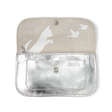 Afbeelding in Gallery-weergave laden, Cat chase wallet M zilver