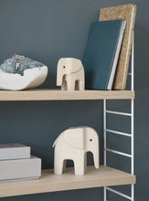 Afbeelding in Gallery-weergave laden, Elephant natural wood
