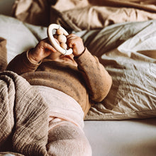 Afbeelding in Gallery-weergave laden, Wooden teether natural
