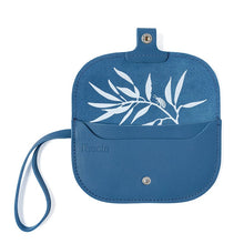 Afbeelding in Gallery-weergave laden, Small wishes wallet
