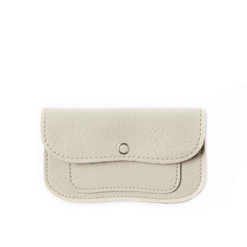 cat chase wallet S cement