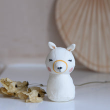 Afbeelding in Gallery-weergave laden, Loulou rattle wit
